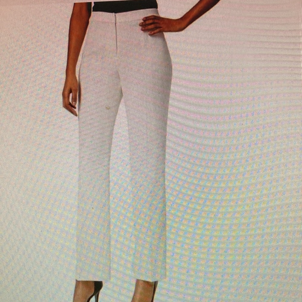 NWT- ROZ & ALI- Classic Fit Straight Leg Trouser- Size 16